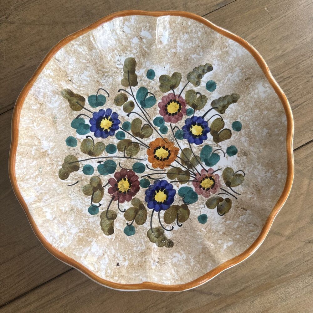 Vintage Deruta Italy Hand Painted 8” Scalloped Plate - Floral Majolica Pottery